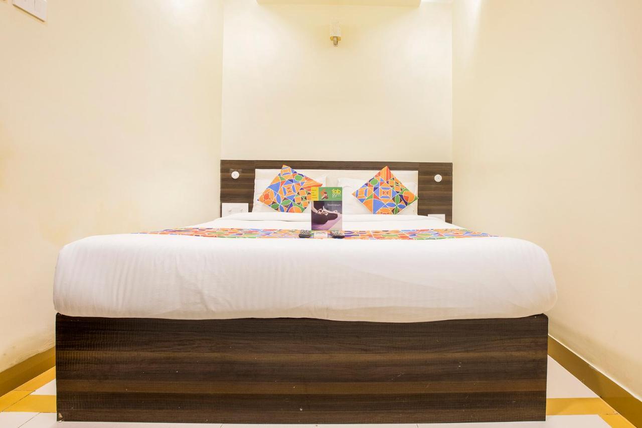 Fabexpress Time Square Hotel Thane Ngoại thất bức ảnh