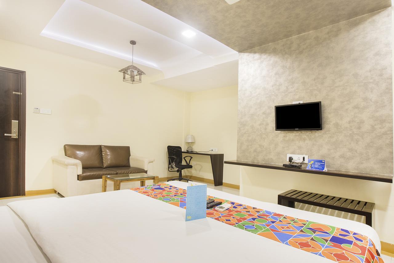 Fabexpress Time Square Hotel Thane Ngoại thất bức ảnh
