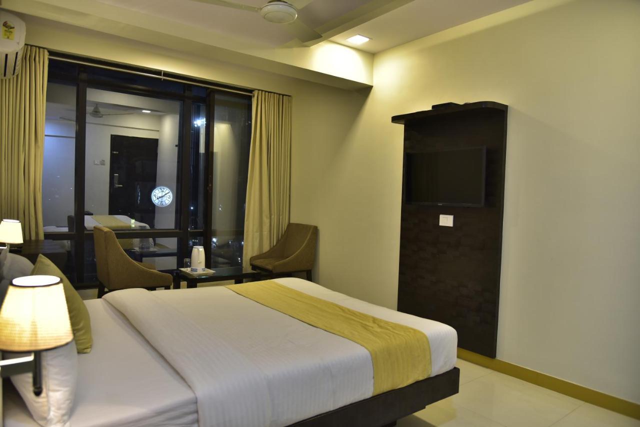 Fabexpress Time Square Hotel Thane Ngoại thất bức ảnh