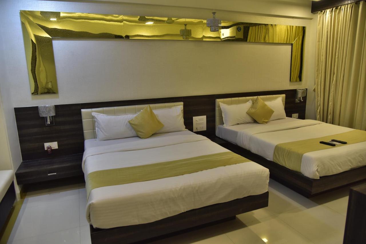 Fabexpress Time Square Hotel Thane Ngoại thất bức ảnh