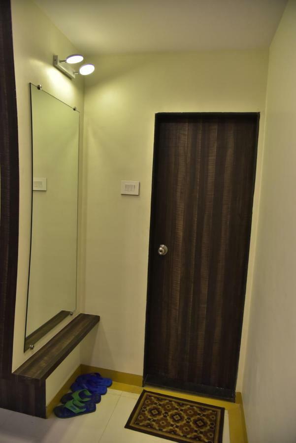 Fabexpress Time Square Hotel Thane Ngoại thất bức ảnh